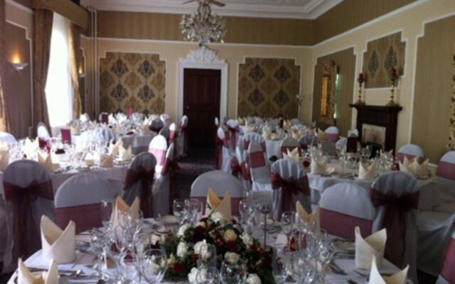 Hardwicke Hall Manor Hotel