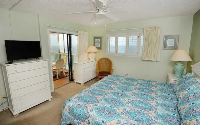 Regency Towers 1314 - Two Bedroom Condo