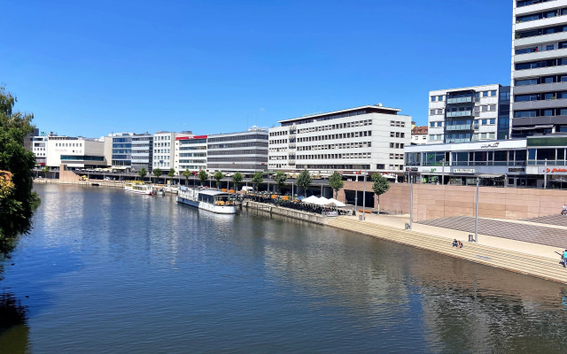 Hotel Stadt Hamburg am Fluss Saarbrücken