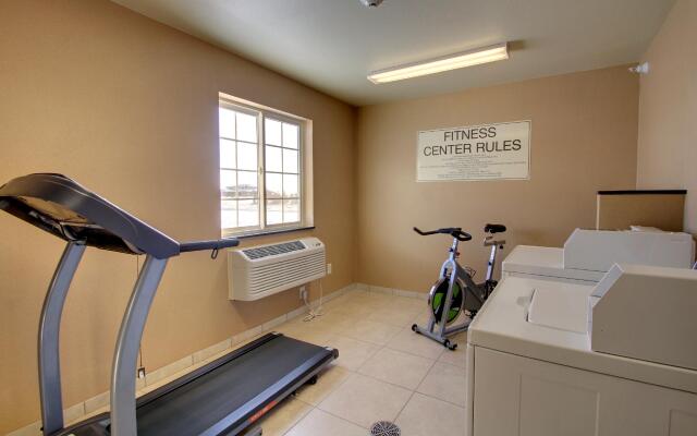 Cobblestone Inn & Suites - Bottineau