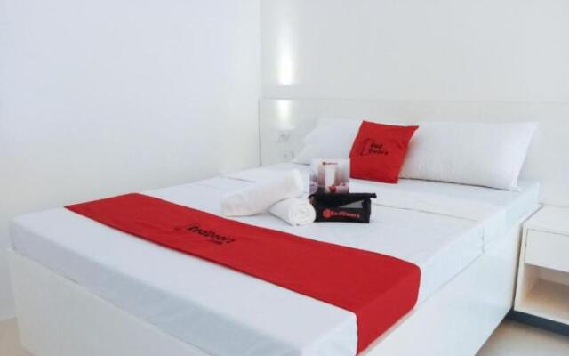 RedDoorz @ Bohol Emerelle's Tourist Inn