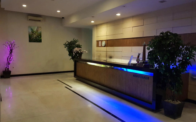 N2 Hotel Gunung Sahari