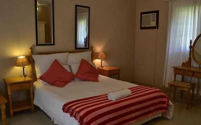 Tradewinds Country Inn