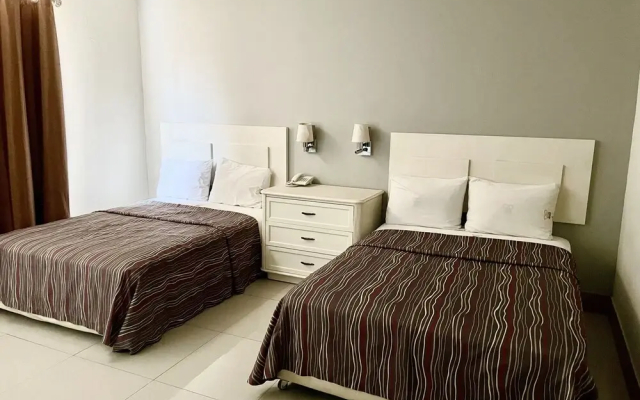 Hotel Grand Reyes