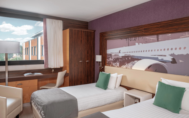 Holiday Inn Toulouse Airport by IHG