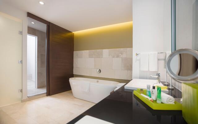 InterContinental Presidente Cancun Resort by IHG
