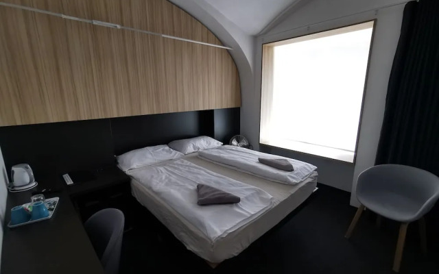 Cha Cha Rooms