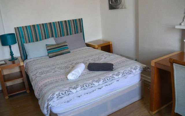 Hostel 7