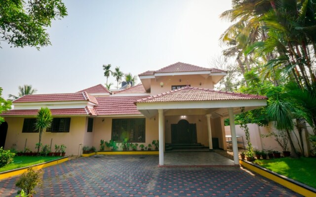 OYO 14145 Home Spacious 4BHK Villa Elamakkara