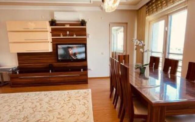 Dream Apartment