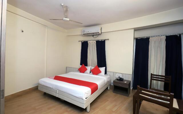 OYO 15983 Hotel Devpriya