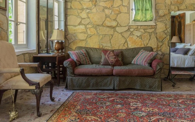 The Rhone Retreat