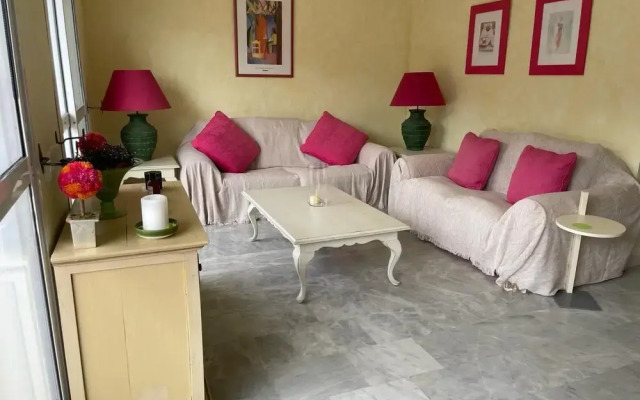 Beautiful 4 Bedroom Duplex Apartment