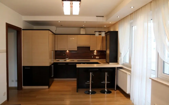 Apartament F&J 12