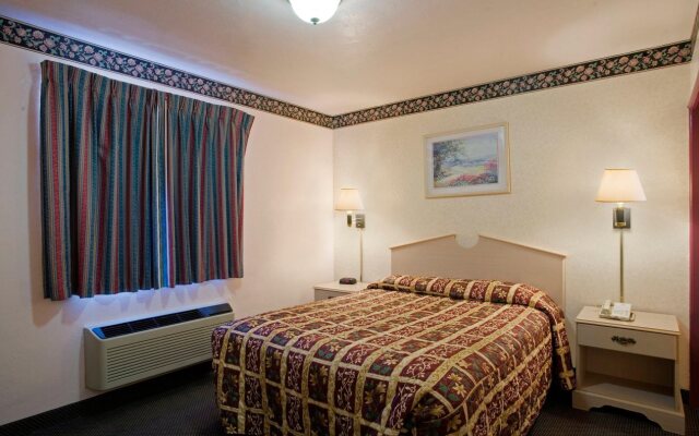 Riverside Inn & Suites Santa Cruz