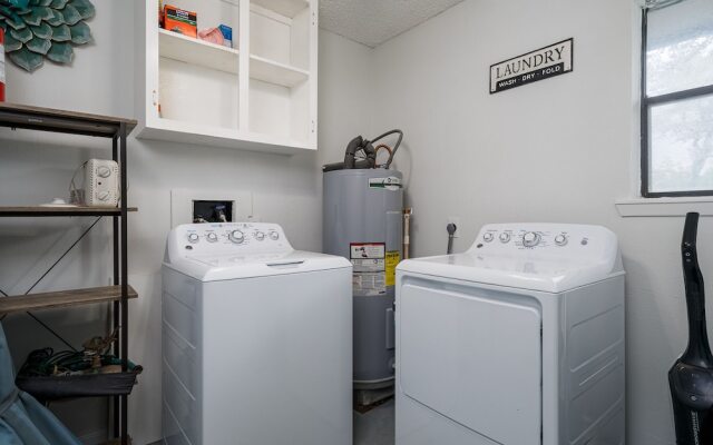 Coastal Connection Hideaway