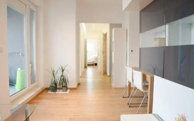 Modern & Functional Apartment Wwa
