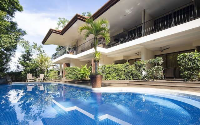 Hotel Pumilio