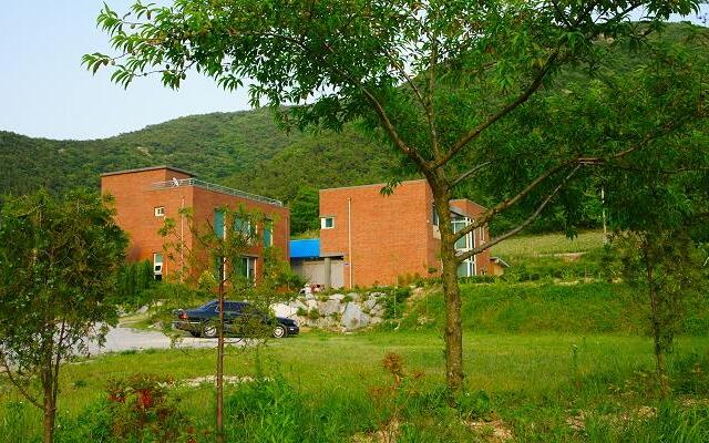 Buan Mookbang Sandle Gookhwa Pension