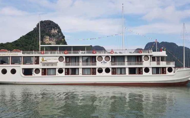 Alova Gold Cruises Halong