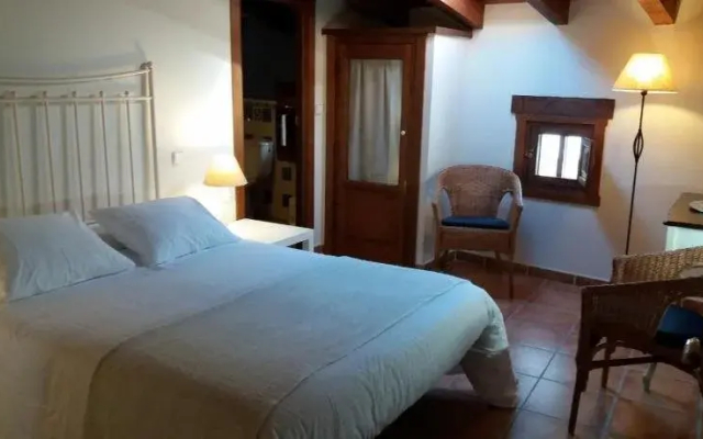 Hostal Rural Luna y Hostal Rural Lunaposada