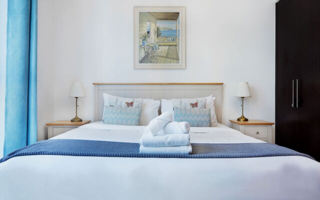 Maison Privee - Stunning Apartment w/ Dubai Marina View