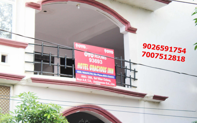 Spot On 93693 Hotel Gracious Inn