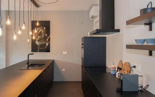 Boulevard Botanie city apartment with parking