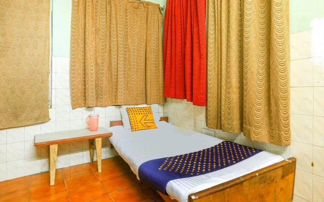 New Adyar Guest House by OYO