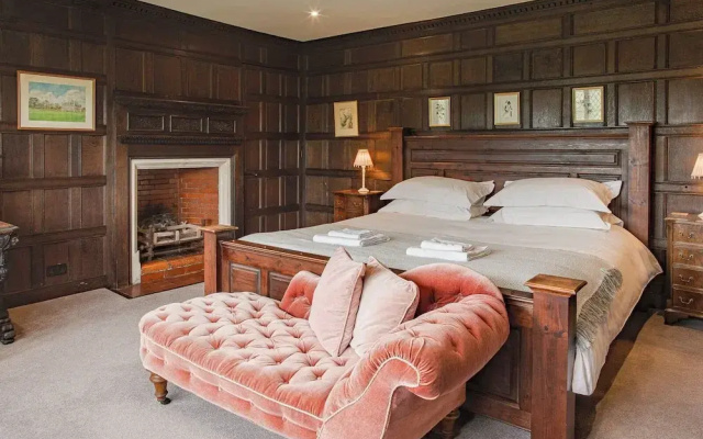 Severn End - 15th Century Manor House