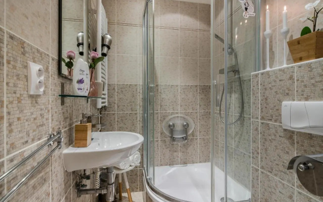 Old Town Studio Apartment