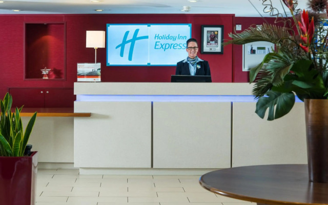 Holiday Inn Express Northampton - South by IHG