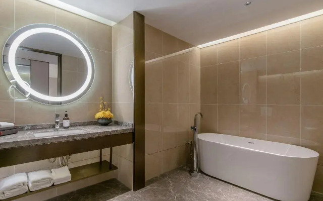 E-Cheng Hotel Nanjing Dongge Road Metro Station