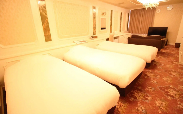 Royal Hotel Shinokubo