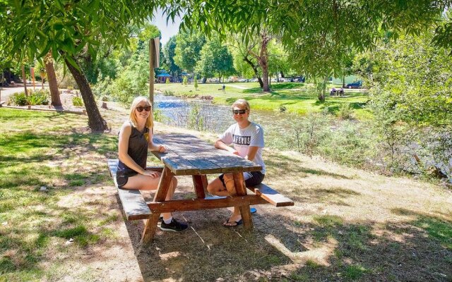 Bright Riverside Holiday Park