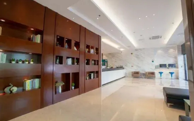 Season flower HOTEL (Yulin Hongjin Mall Branch)