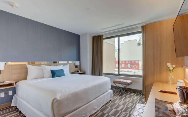 Microtel Inn by Wyndham Long Island City