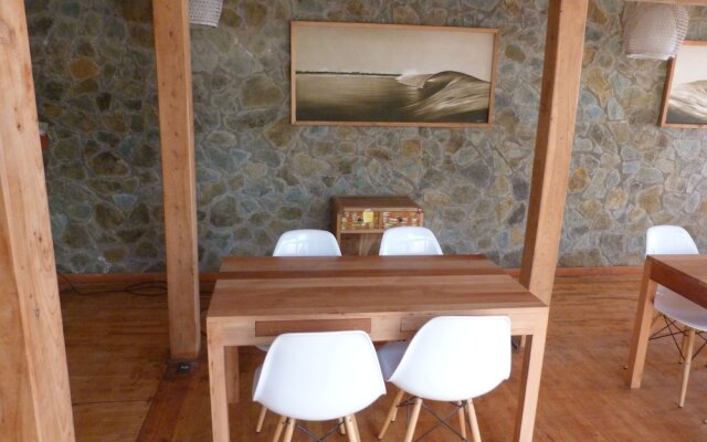 Natural Surf Lodge