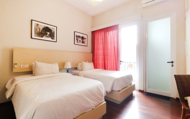 Pejaten Valley Residence