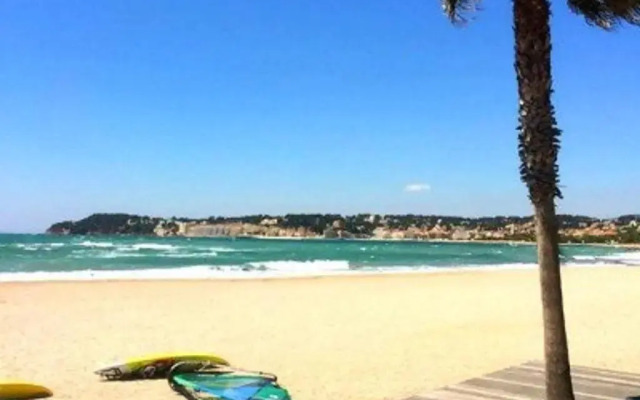 Appartement Six-Fours-les-Plages, 3 pièces, 5 personnes - FR-1-316-104