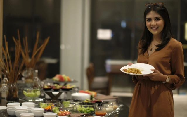 Hotel AYOLA Lippo Cikarang