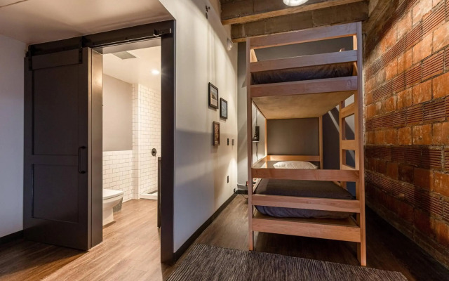 Moxy Nashville Downtown