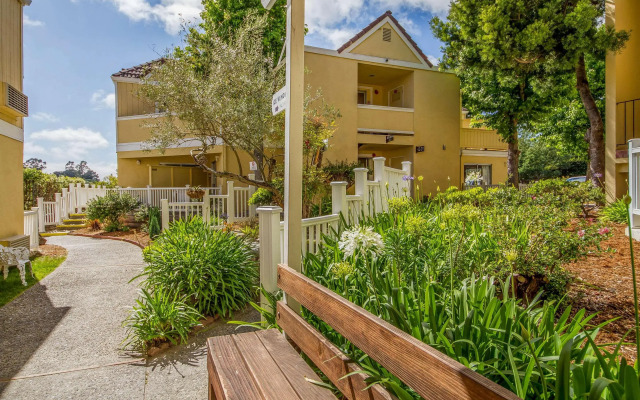 Quality Inn & Suites Capitola By the Sea