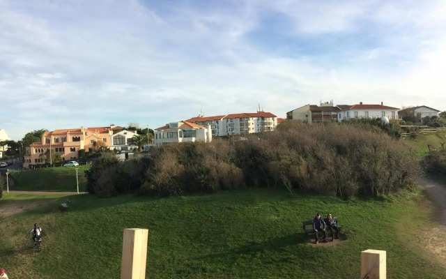 Anglet face à l'océan