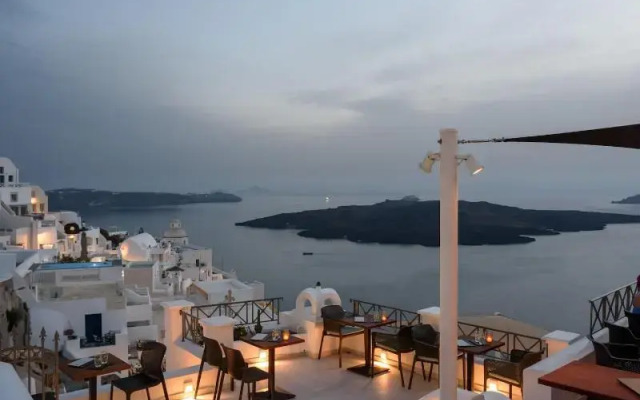 Villa Renos Hotel
