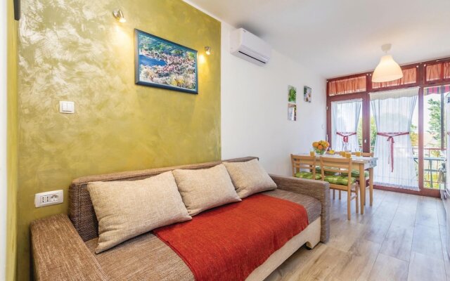 Awesome Apartment in Malinska With Wifi and 2 Bedrooms