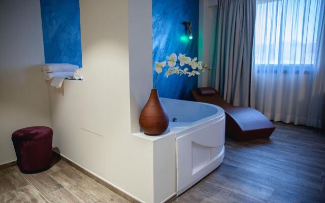 Casta Hotel