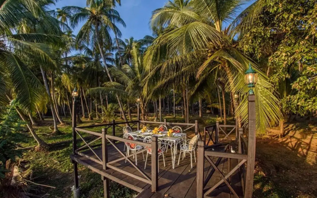 SaffronStays Suvarna Sangam