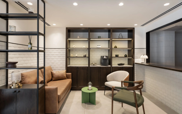 Mulan TLV Hotel