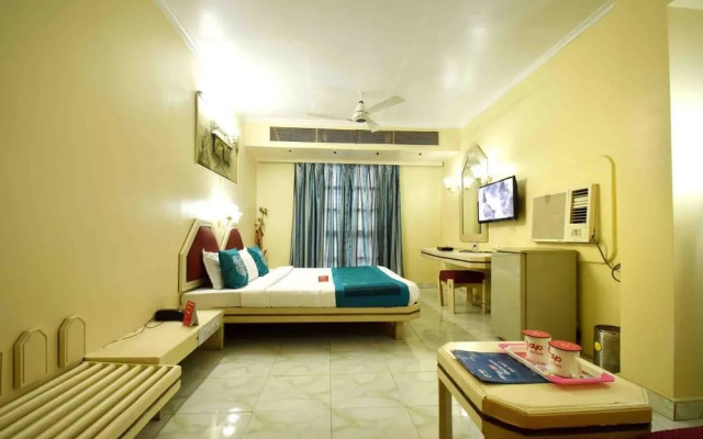 OYO Rooms Near CHL Hospital Indore